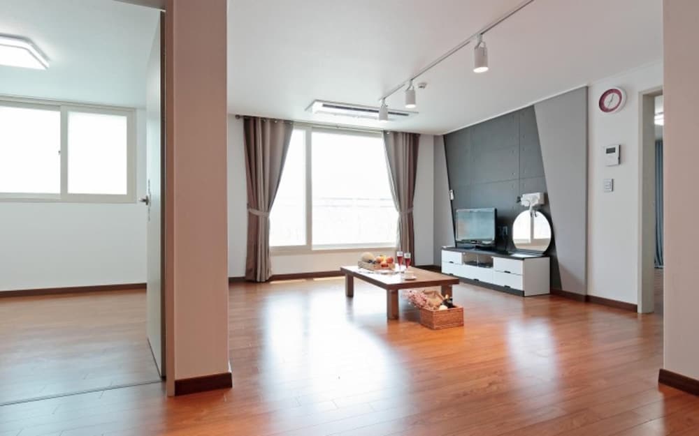 Pohang The 1 Resort