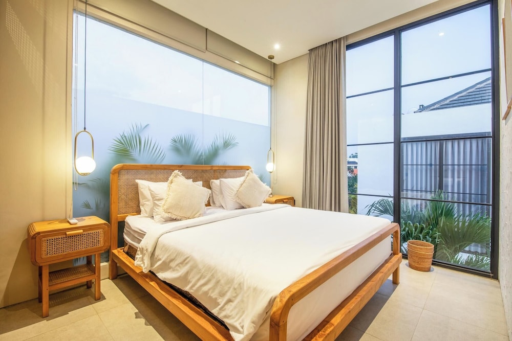 Modern 2BR Villas 5-min Walk to Canggu Beach
