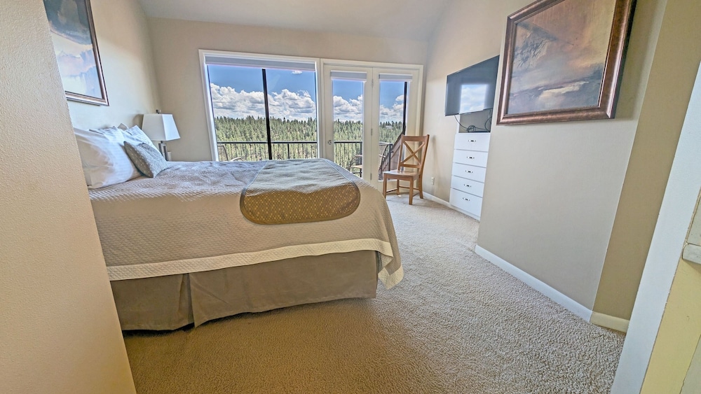 River Ridge 423ab 3 Bedroom Condo