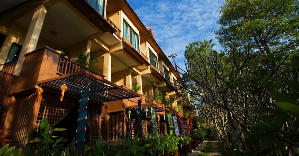 Hotel Villa San Pee Seua - Image 1