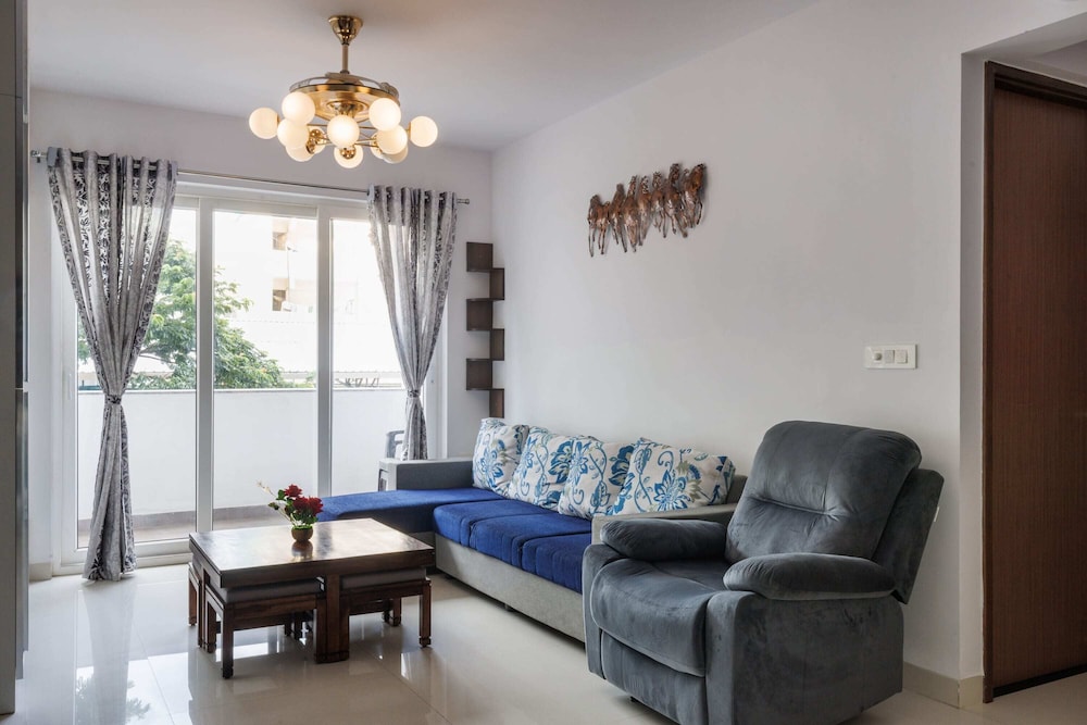 Luxury 4BHK in E-City with 40 Amenities