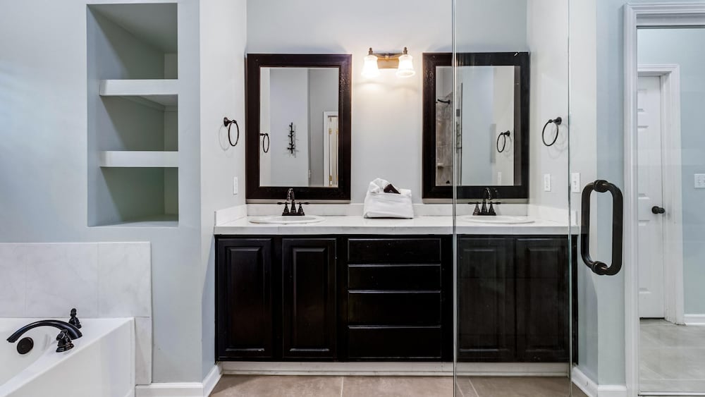 Southern Charm by Southern Vacation Rentals
