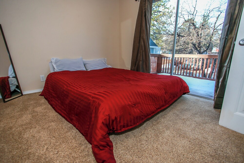 Mountain Retreat view 4