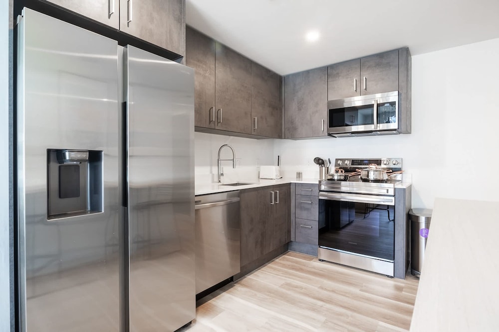 w Spacious Modern 3BR in Wynwood