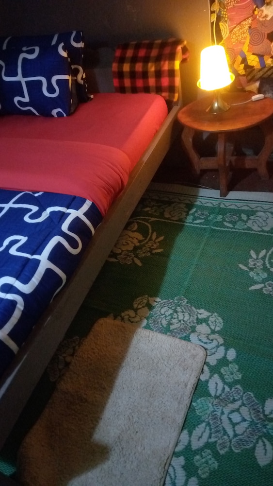 Nkuringo Home Stay - Hostel view 5