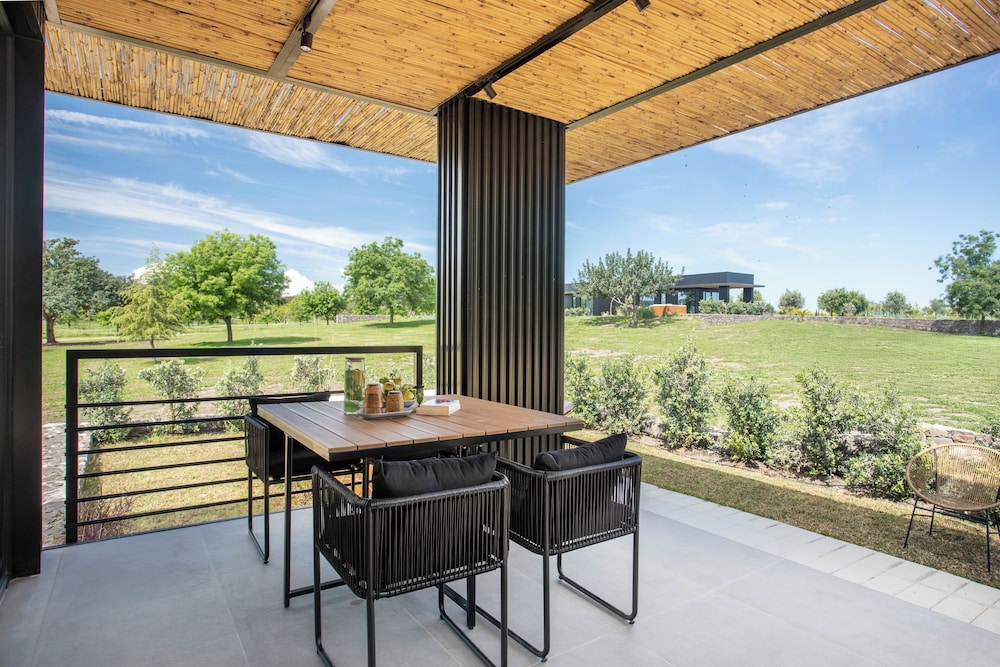 Scorzamara Country Lodges