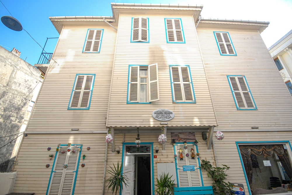 Alhambra Apart Otel - Image 71