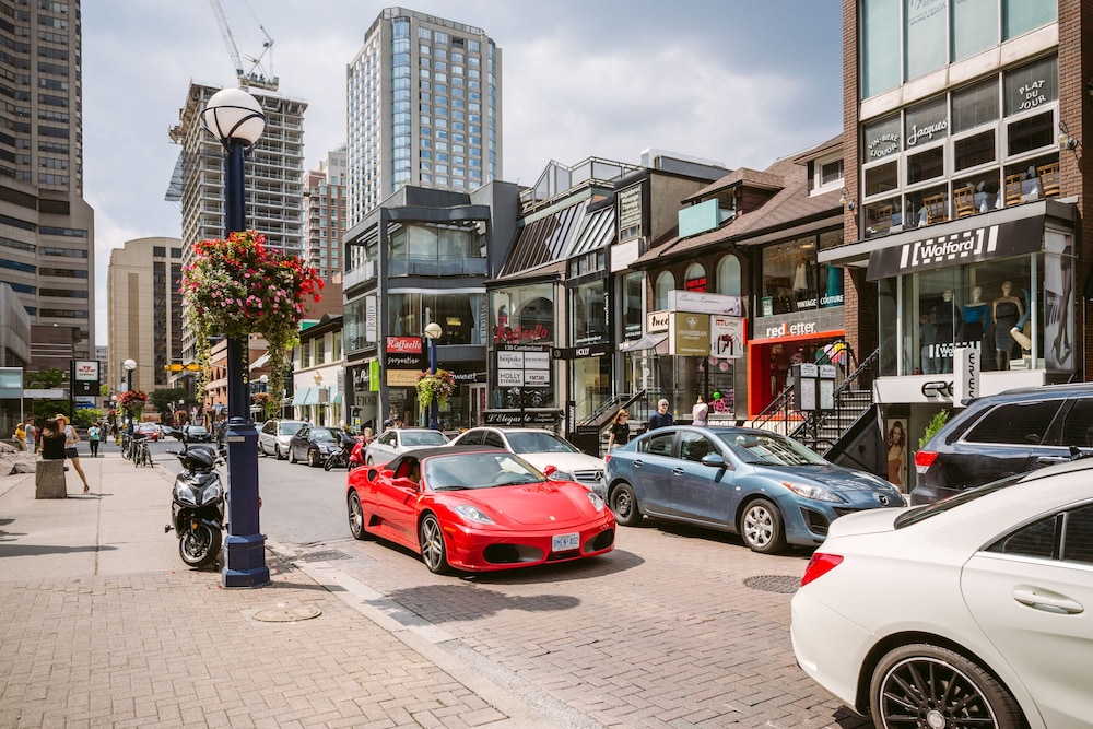 QuickStay - Luxury Executive in Yorkville (Yonge & Bloor)