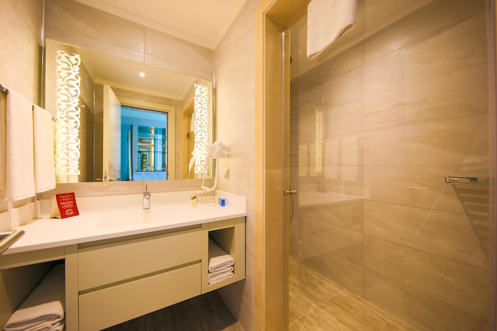 Horus Paradise Resort - Ultra All Inclusive