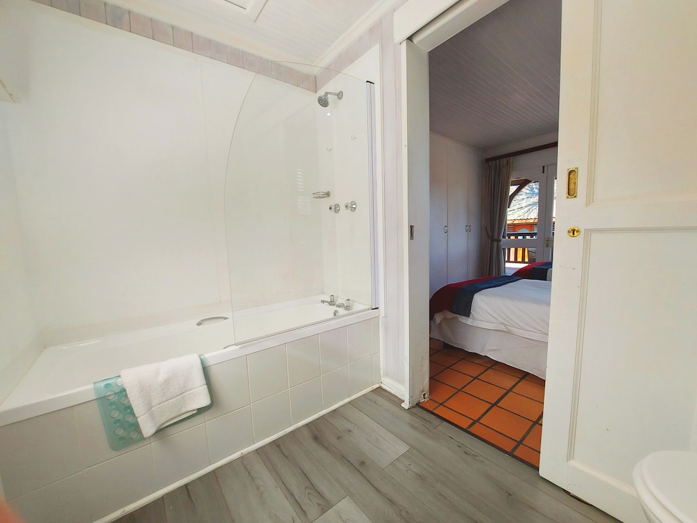 Knysna River Club by First Private Stays