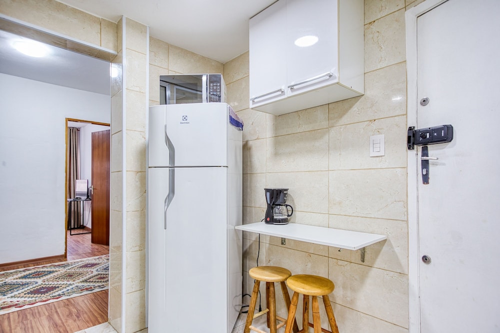 Apartamento c Fechadura Eletr Nica a 200m do Metr