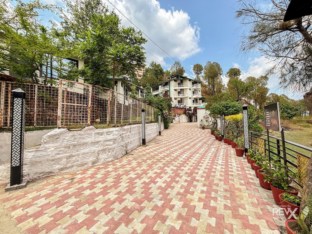 Winterline Gold Resort