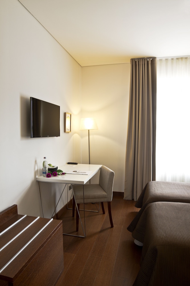 Oca Ribeira do Porto Hotel 18
