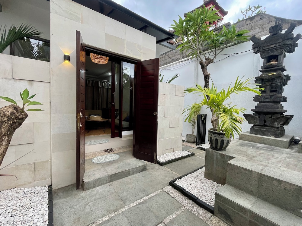 Villa Loli Sanur