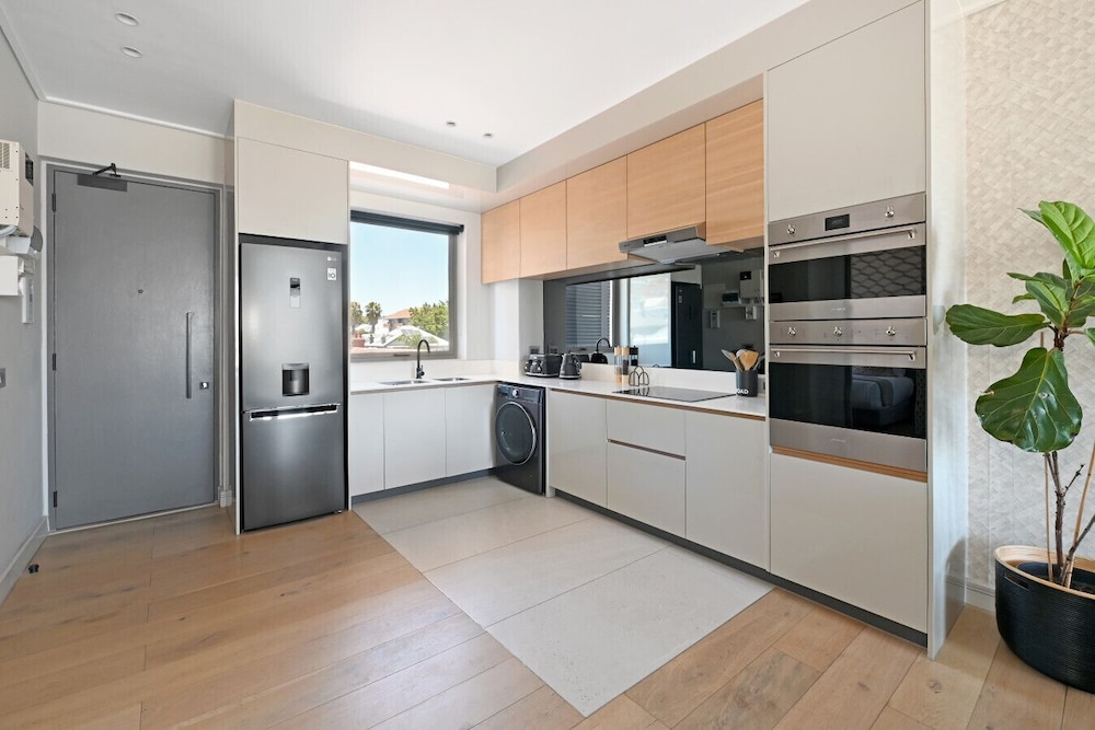 Quiet 2-bed Green Point Retreat Rooftop Pool