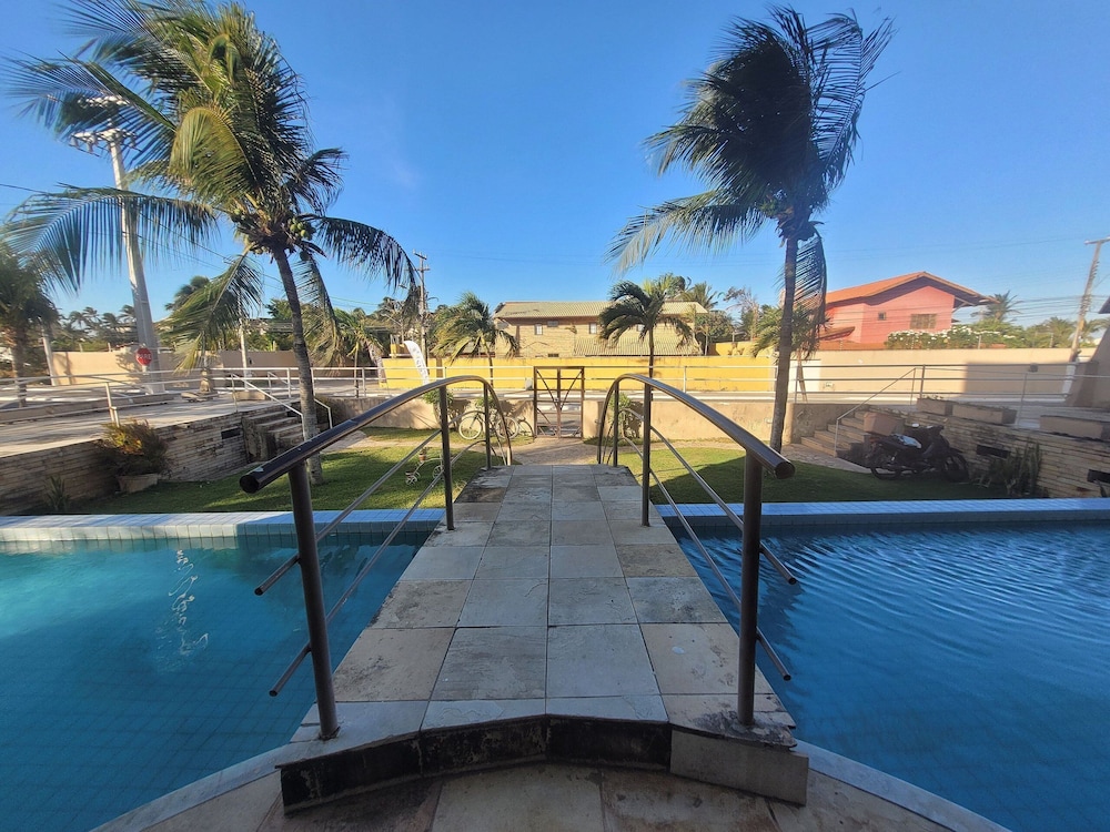 Apart With 2 Bedrooms, 150m From the Beach Kvd0201