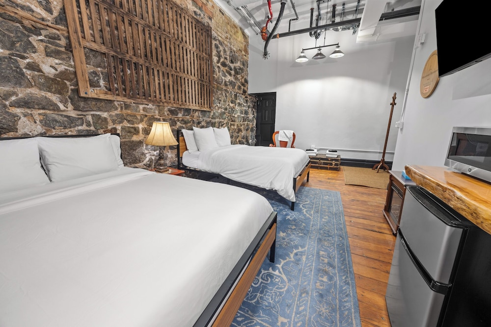 Swedetown European Style Hostel