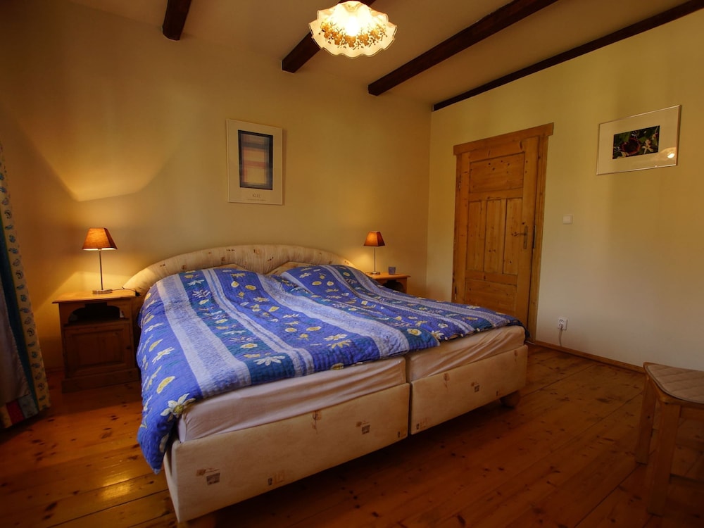 Holiday Home in Pernink in a Beautiful Mountainous view 5