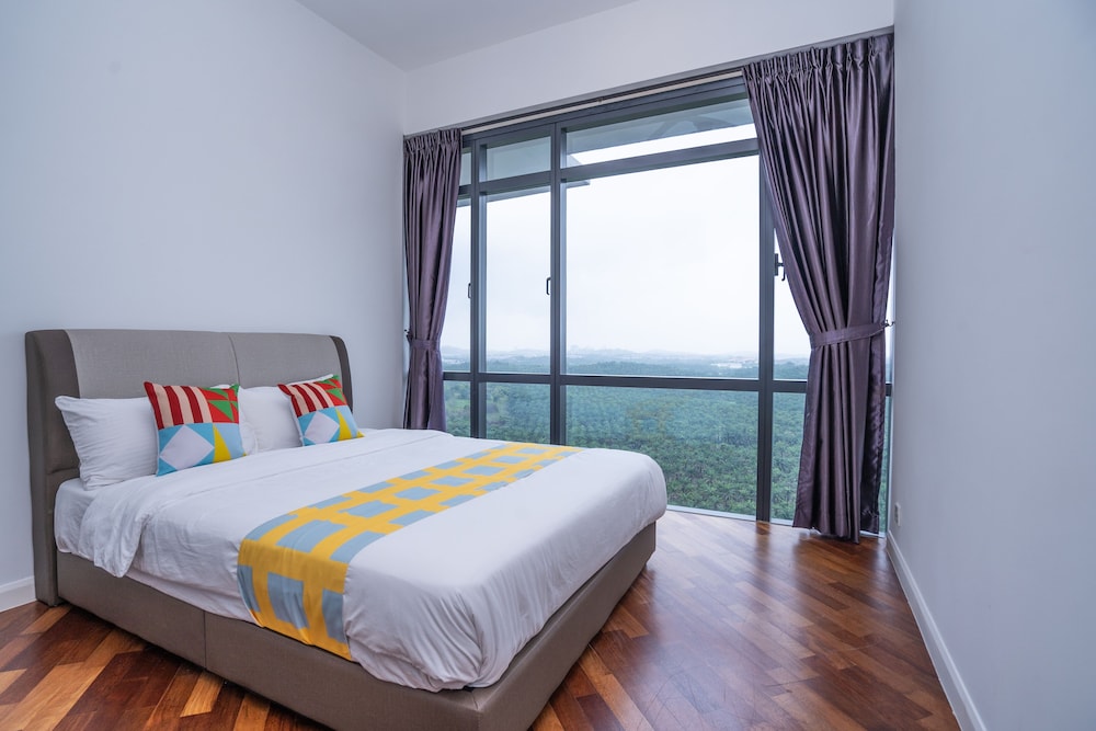 OYO Home 89725 Beautiful 3br Grand Medini photo 8