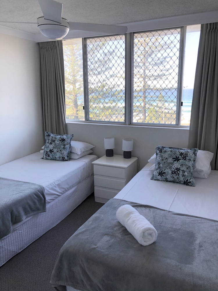 Oceania Beachside Holiday Apartments view 5