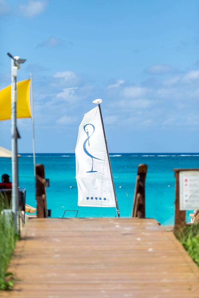 The Somerset on Grace Bay view 5