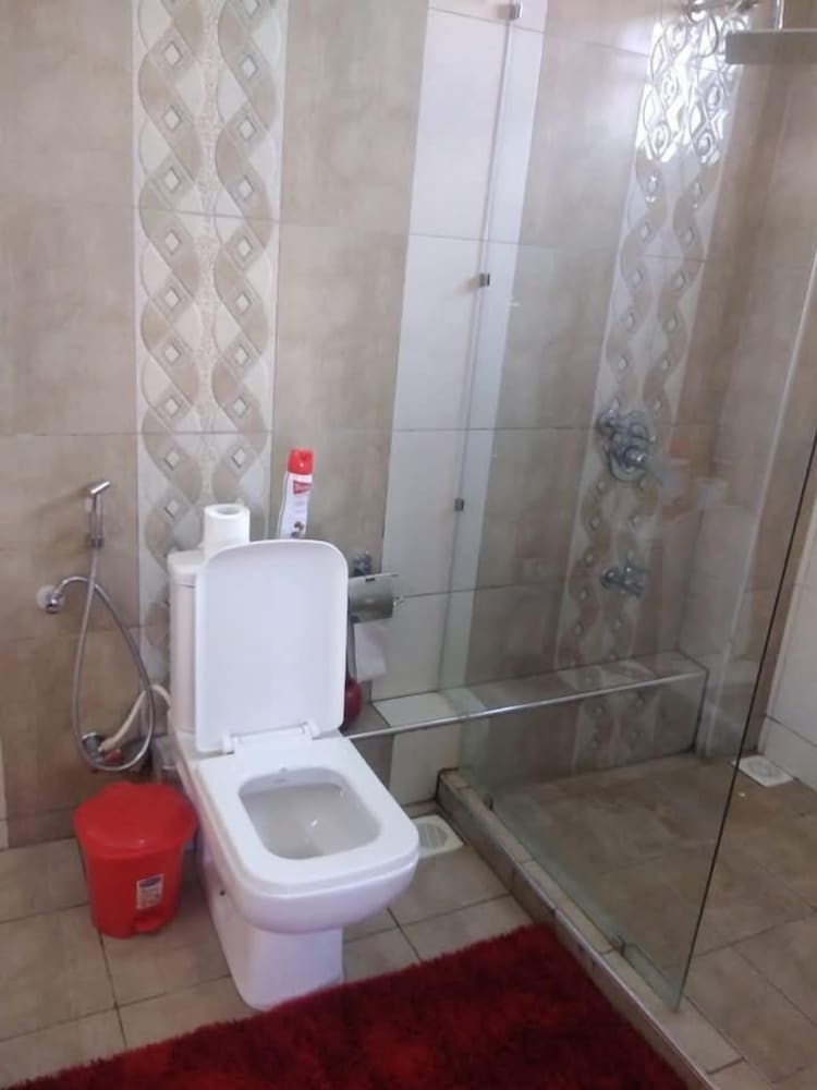 Lux Suites Jumbo Apartments kisumu