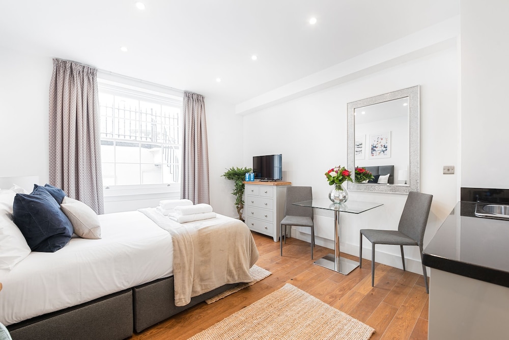 Bayswater by CAPITAL
