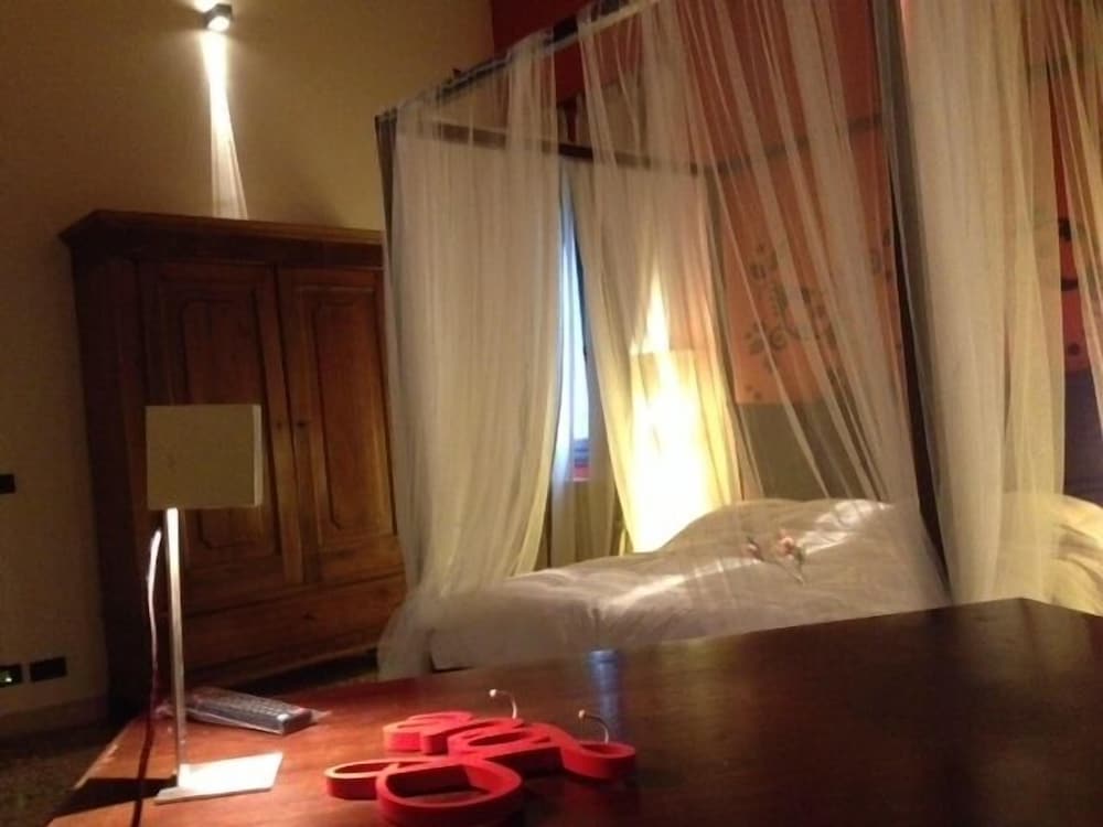 Relais Villa Gozzi B&B