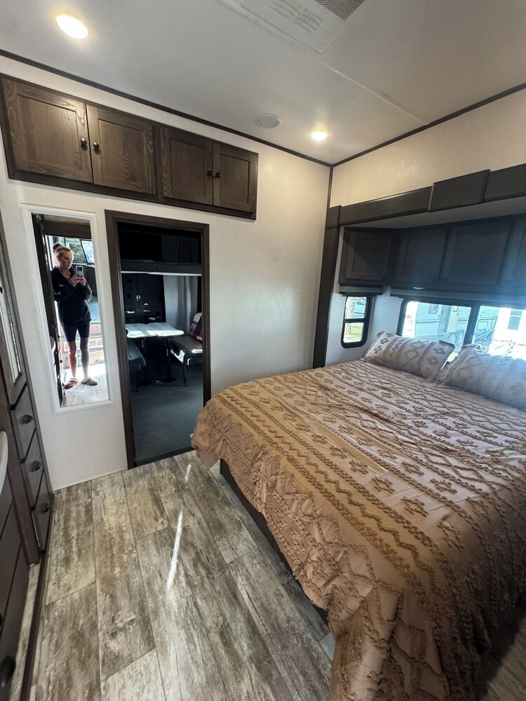 Mountain Shadows RV & MHC