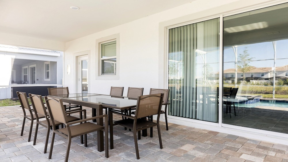 The Retreat at Champions Gate by Nova