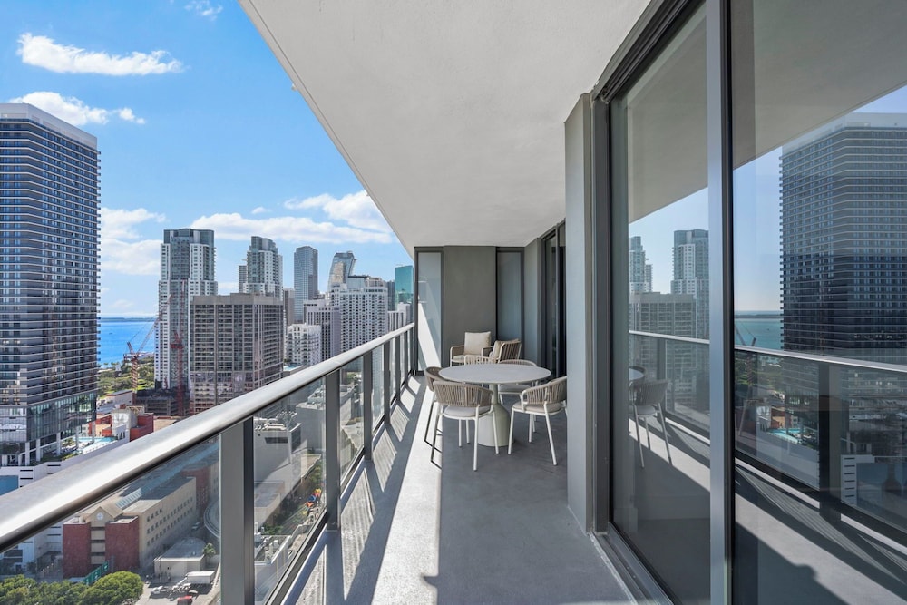 Luxury Condos in Downtown Miami