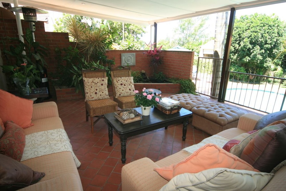 The Palms B & B