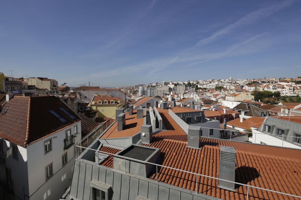 Santa Catarina Superior Apartments by linc