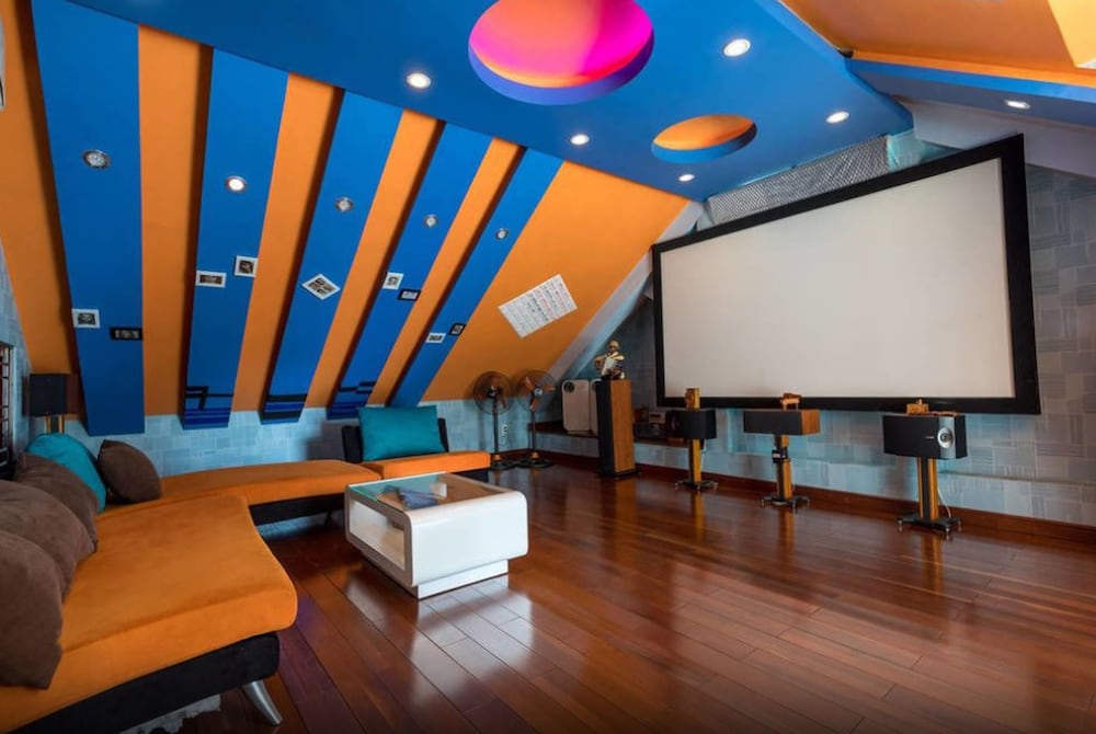 5 Bedrooms Pool Villa w Karaoke