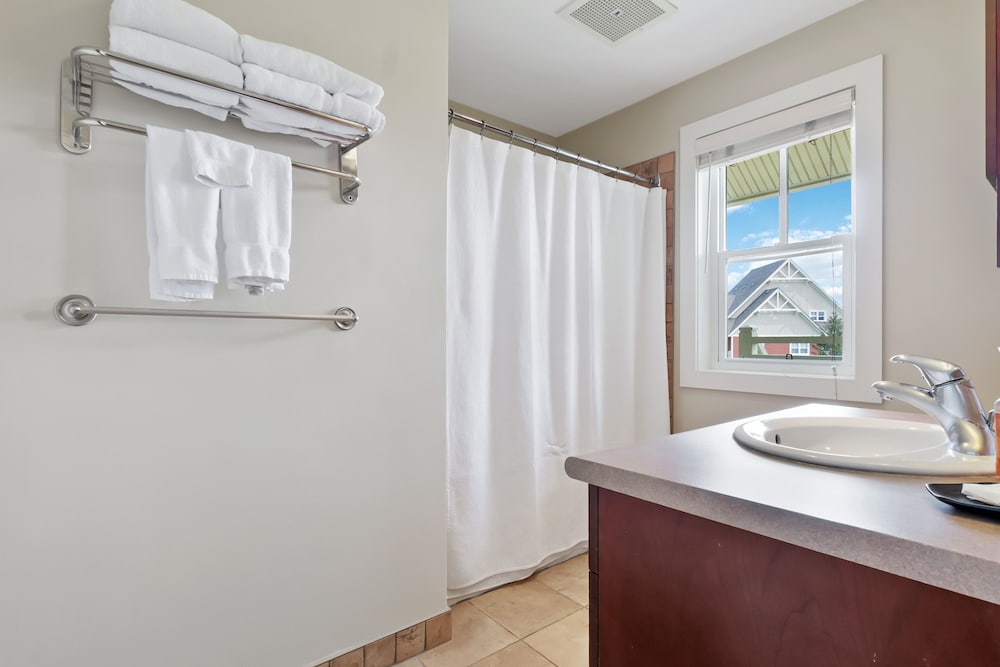 Rivergrass Condos