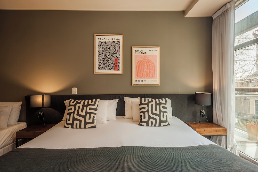 Modern Studio in heart Palermo T309