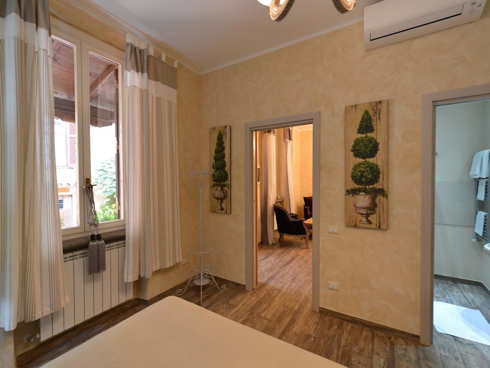 Bacall Apartment