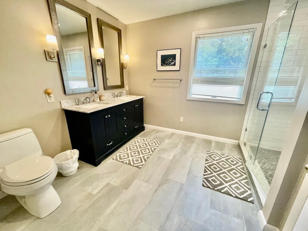 OAK Avenue 73