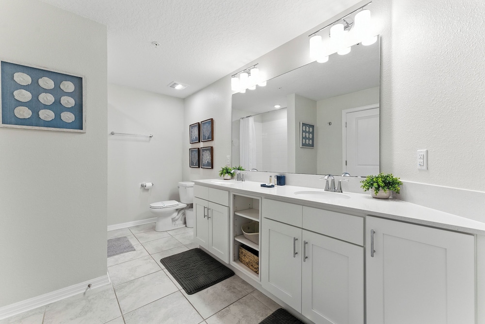 Storey Lake condos by UNE Homes