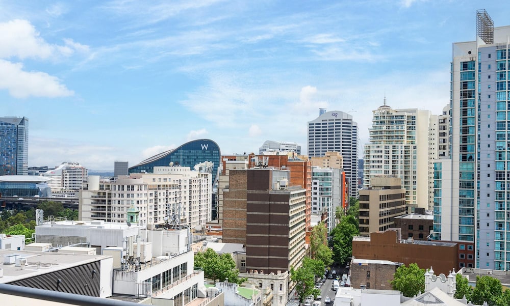 Metawise Sydney CBD Haymarket 2bed Penthouse A