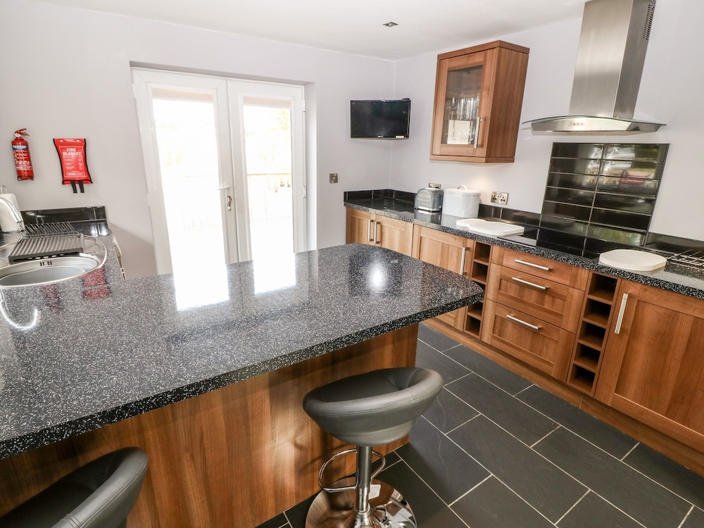 Felin Cottage