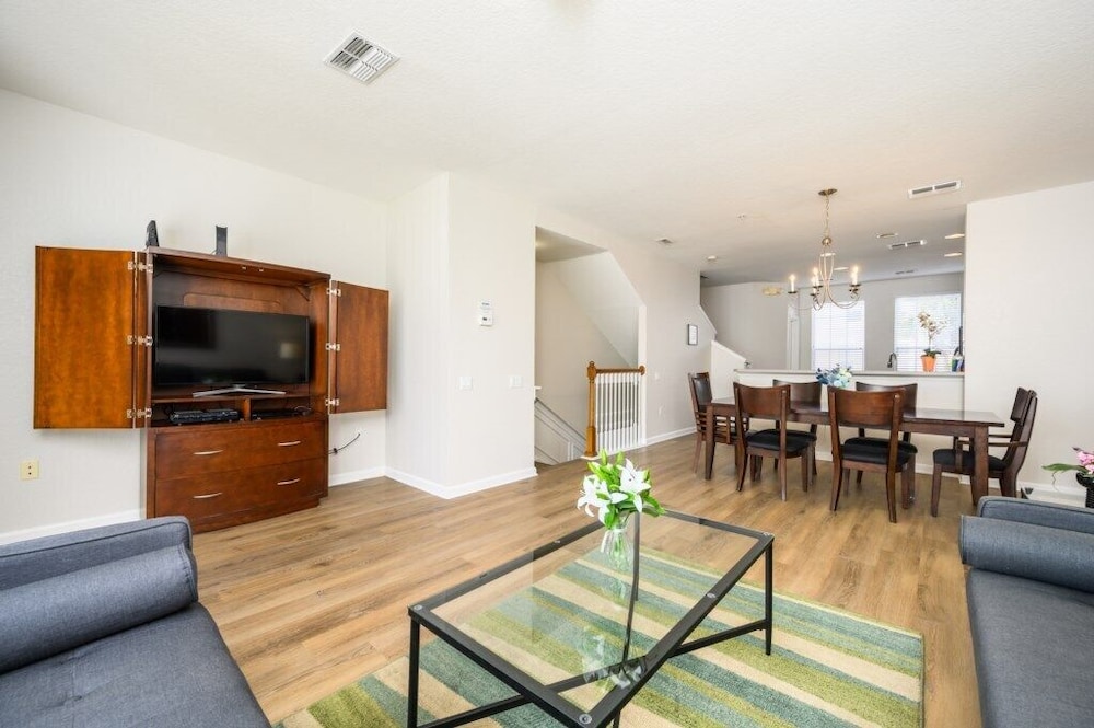 Epic Universe New Listing, Family Vacation Townhome - 4011
