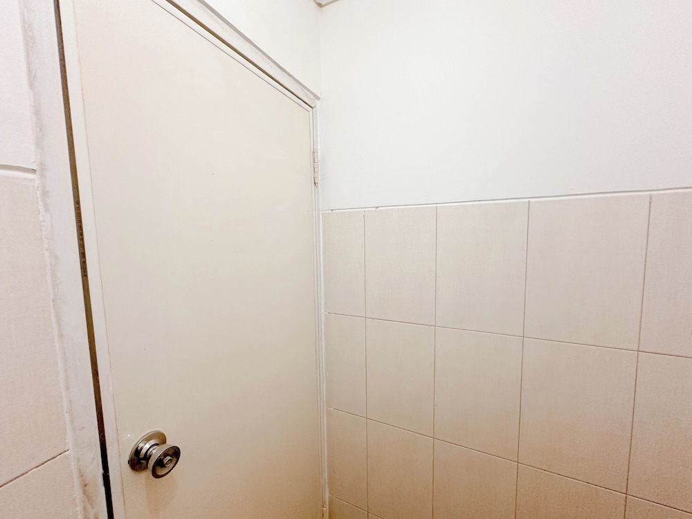Modern Studio and Chic at Pavilion Permata Apartment