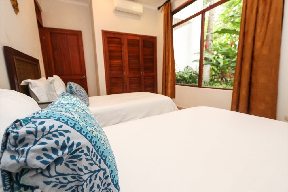 Charming Garden View Apt in Exclusive Community view 5
