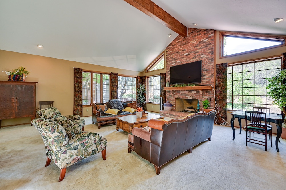 Payson Vacations - Expansive Payson Golf Retreat w/ Games  Hot Tub! - Property Image 35