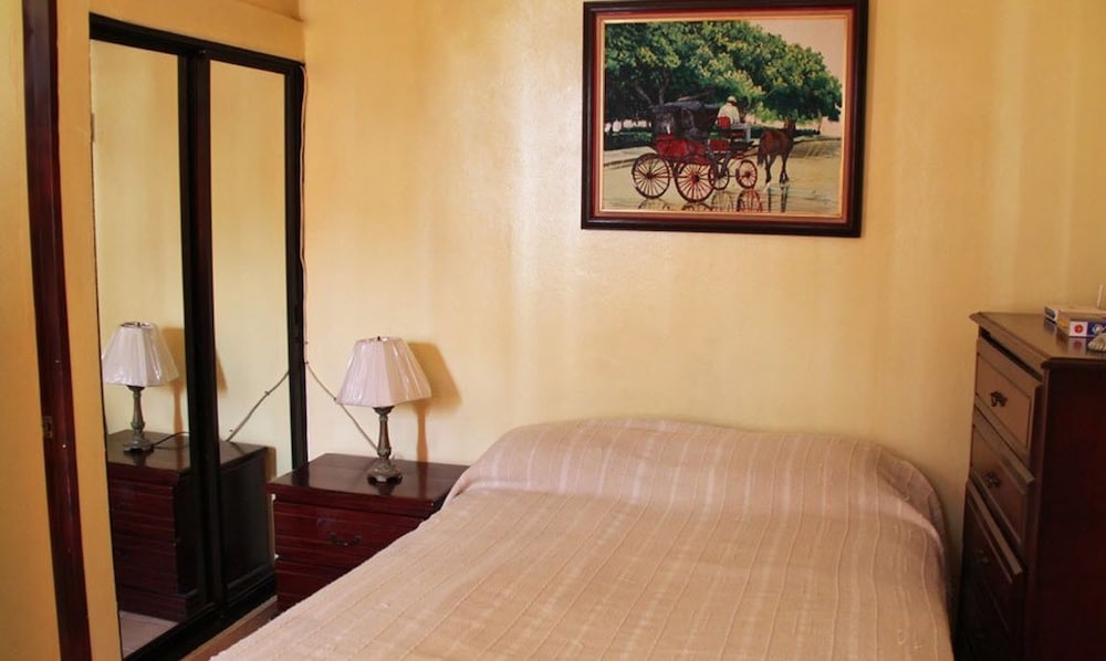 Aparta Hotel Turey