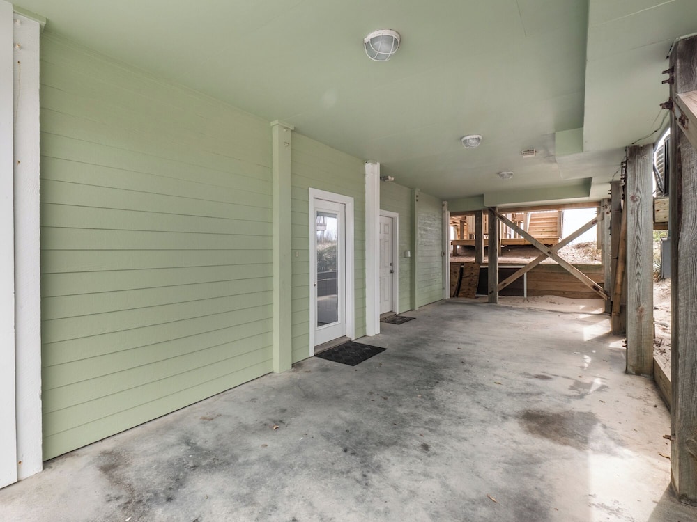 Bel Sole (Beautiful Sun) by Topsail Realty