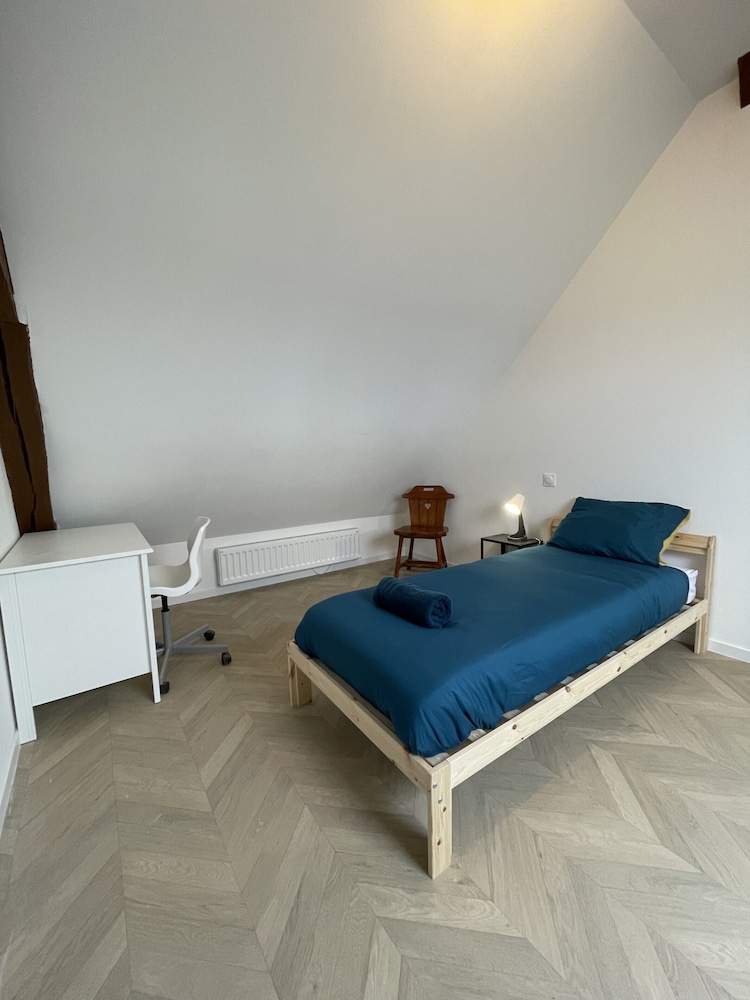 Duplex in Noyen-sur-sarthe Near Le Mans