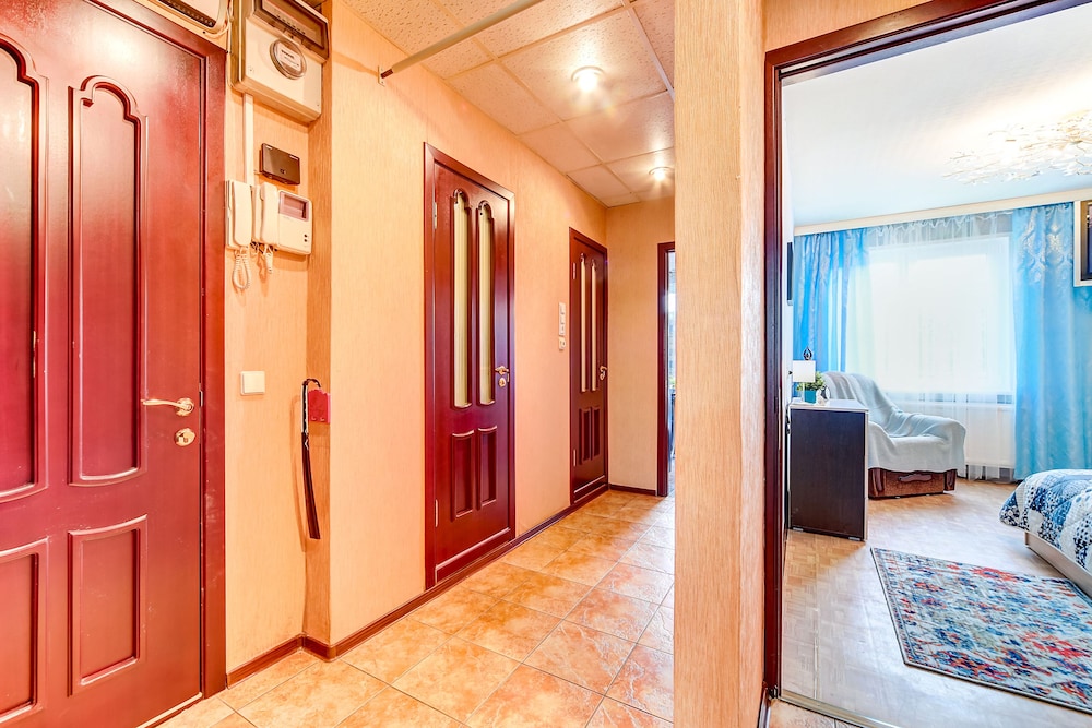 Apartment Vesta on Veteranov view 5
