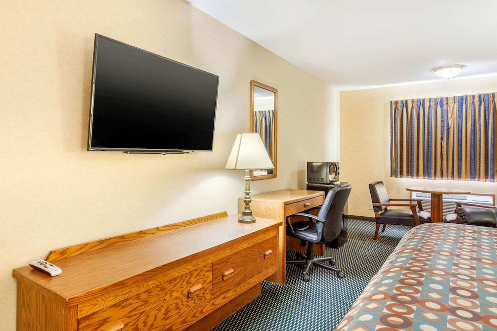 Rodeway Inn Blair